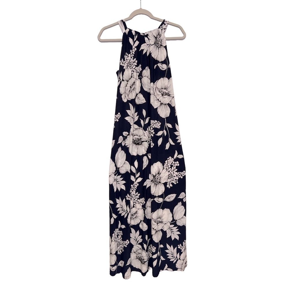 Anne Klein maxi dress with halter neckline peephole in back, slit each side 6